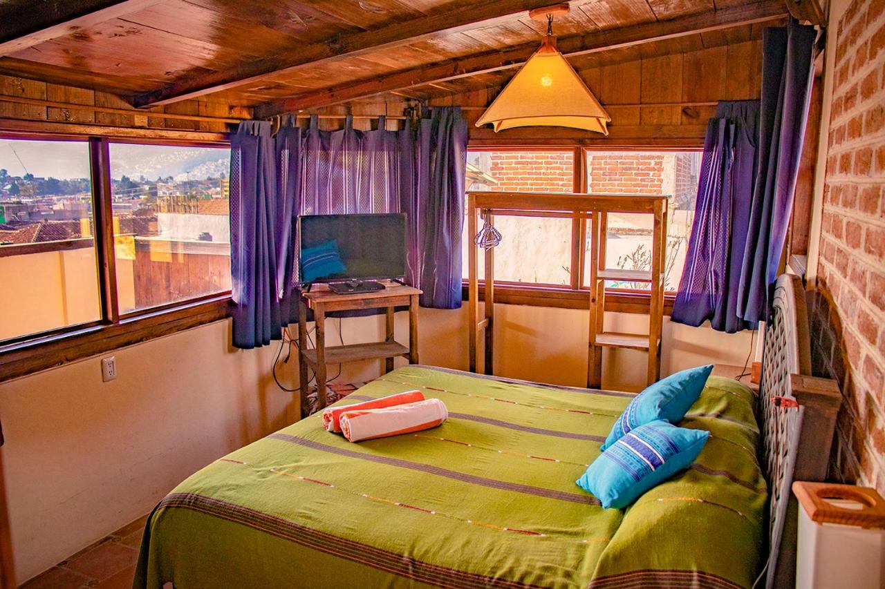 Yagil B&B San Cristóbal de Las Casas Exteriör bild